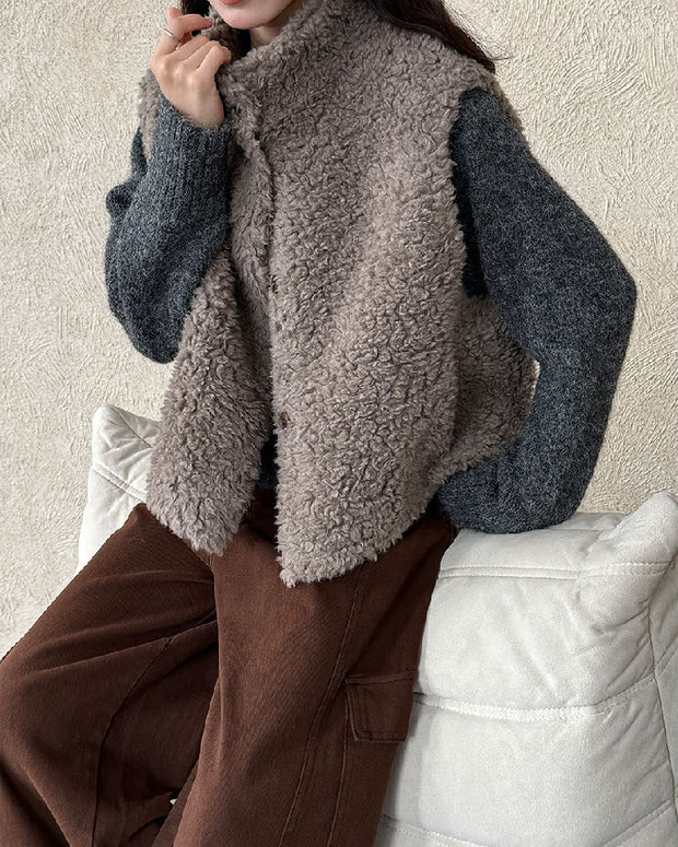 ボアベスト レディース ふわもこ あったか 秋冬 アウターベスト シンプル ゆったり 体型カバー レイヤードコーデに最適 おしゃれ カジュアル デイリーに使える 羊羔風素材 ノースリーブ ジレ 上品 大人女子 ID2315