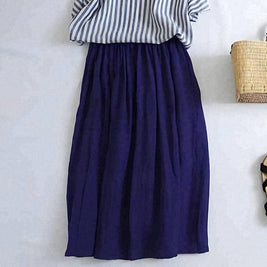 【新作入荷】ストライプ×無地の最強コンビ！五分袖トップス+Aラインスカートセット ギャザーで可愛く見える 今季の隠れたヒット作 ID405