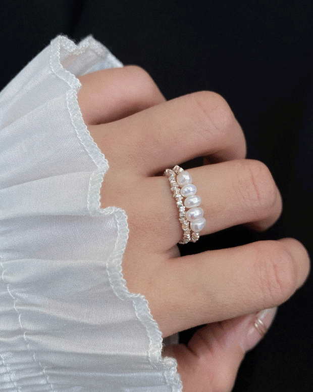 【455】925シルバーリング パールリング レディース 上品 おしゃれ ゴム仕様 フリーサイズ 指輪 重ね付け 韓国風