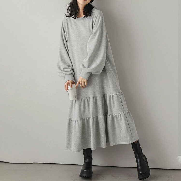 ID68 Small design, loose fit, midi length, ruffle hem, switching sweatshirt dress, long sleeves, over the knee 