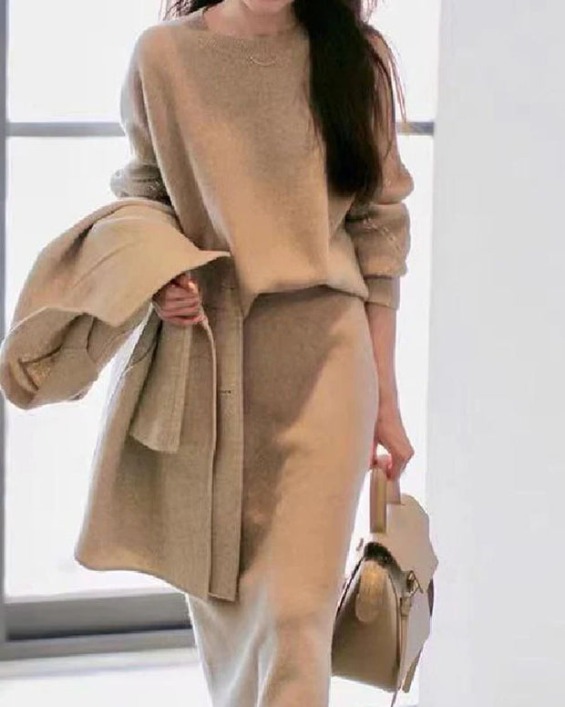 「大特価セール」セットアップ レディース 秋冬 ニット セーター + ニットスカート 2点セット 長袖 上下セット 無地 シンプル おしゃれ きれいめ 大人女子 通勤 体型カバー カジュアル オフィスカジュアル お出かけ デート 入学式 卒業式 入園式 3色展開 ID1378