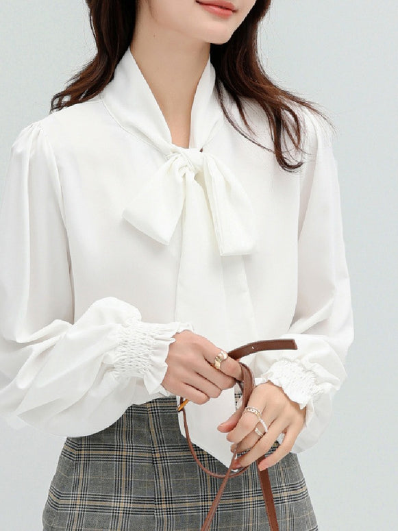 「好印象を叶える上品ブラウス」4色展開 リボンタイ ブラウス レディース 長袖 無地 バルーン袖 ゆったり 通勤 入園式 きれいめ ID1180