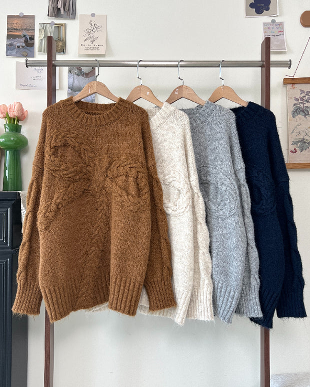 4色展開 厚手 ケーブルニット セーター レディース ゆったり かわいい 編み模様 デザインニット 体型カバー 暖かい 秋冬コーデ シンプル カジュアル 大人女子 デイリーに使える ふわもこ ニットトップス ID2319