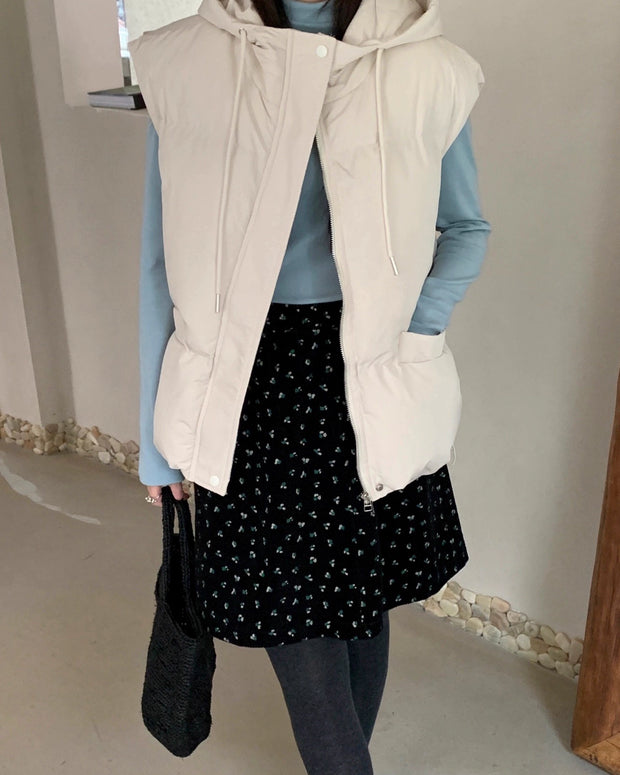 「タイムセール中！」中綿 ベスト レディース フード付き ジップアップ 体型カバー カジュアル 重ね着 秋冬 アウター ID2182