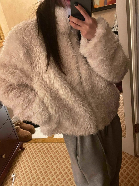 ふわもこ ファージャケット レディース ショート丈 アウター ゆったり 体型カバー 暖かい 軽量 大人カジュアル 秋冬 新作 ID2039