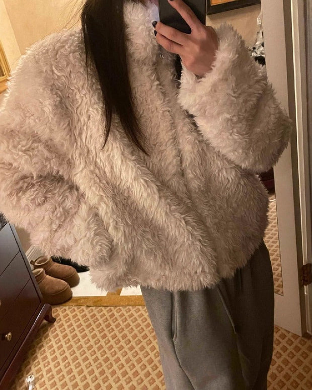 ふわもこ ファージャケット レディース ショート丈 アウター ゆったり 体型カバー 暖かい 軽量 大人カジュアル 秋冬 新作 ID2039