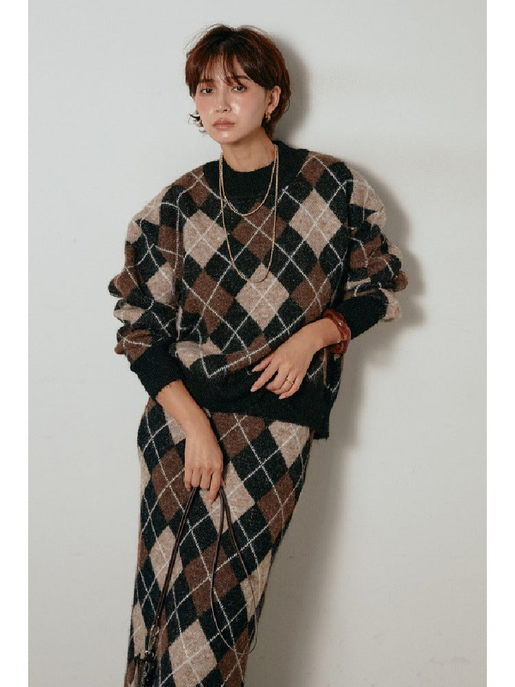 アーガイル柄 ニットセットアップ レディース 長袖 プルオーバー ニットトップス＋ロングスカート 2点セット 体型カバー 大人カジュアル 上品 きれいめ 秋冬 新作 ID2011
