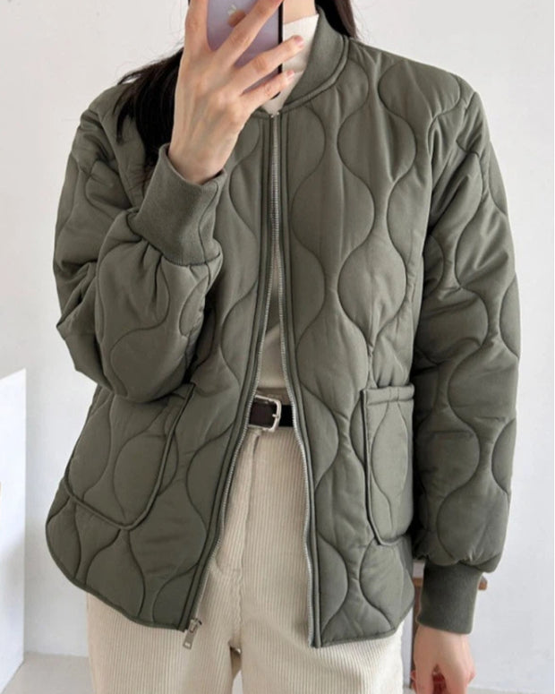 「年末前の大感謝祭」キルティング ジャケット レディース 防寒 軽量 あったか カジュアル アウター 秋冬 コーデ おしゃれ スタンドカラー ジップアップ ゆったり 体型カバー 通勤 アウトドア ID2239