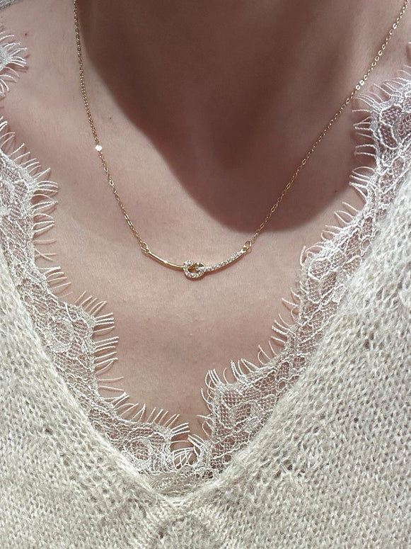 【456】結び目 アークネックレス レディース シンプル 高級感 繊細 ローズゴールド/シルバー ダイヤモンドセッティング