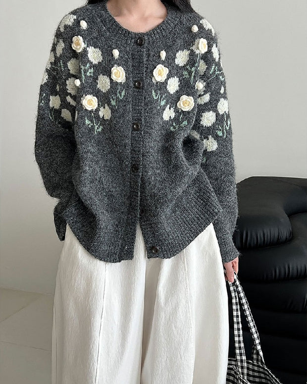 「今だけこの価格」フラワー刺繍 立体モチーフ ニットカーディガン レディース ふんわり やわらか 上品 可愛い 大人女子 おしゃれ トップス ID2300