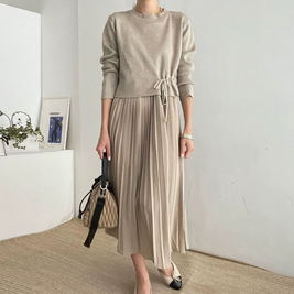 ID69 Casual Simple Round Neck Knit Top + Pleated Camisole Dress Set 