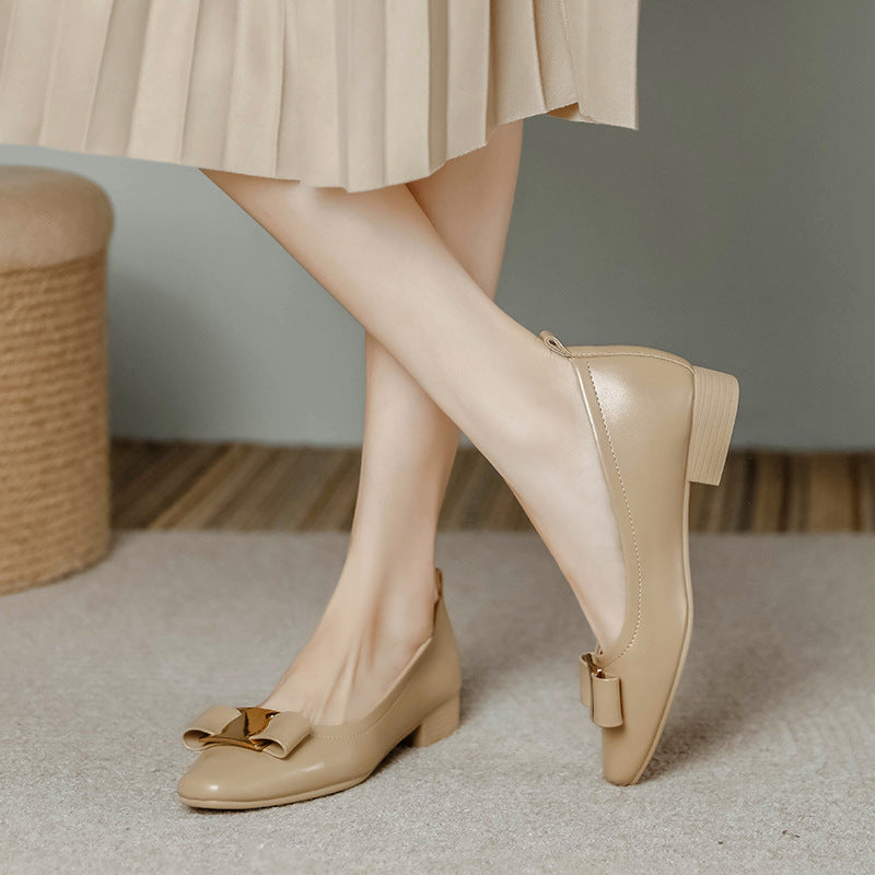 「期間限定セール」パンプス ローヒール ポインテッドトゥ リボン付き マルチカラー クラシックデザイン 浅履きタイプ 太ヒール 韓国系 おしゃれ レディース デイリーコーデ ID442