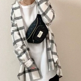 ID121 Shirt Checkered Pattern Loose Fit Thin Outerwear Long Sleeve Tops Perfect for Layering Natural Style Light and Stylish Recommended for Casual Coordination 