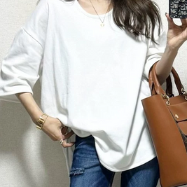 ID122 T-shirt, loose fitting, simple, plain, white, mid-length, short sleeves, layered style, casual, basic outfit, clean-cut, stylish, easy to mix and match 