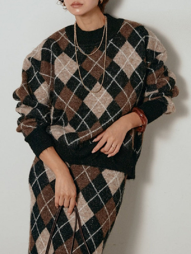 アーガイル柄 ニットセットアップ レディース 長袖 プルオーバー ニットトップス＋ロングスカート 2点セット 体型カバー 大人カジュアル 上品 きれいめ 秋冬 新作 ID2011