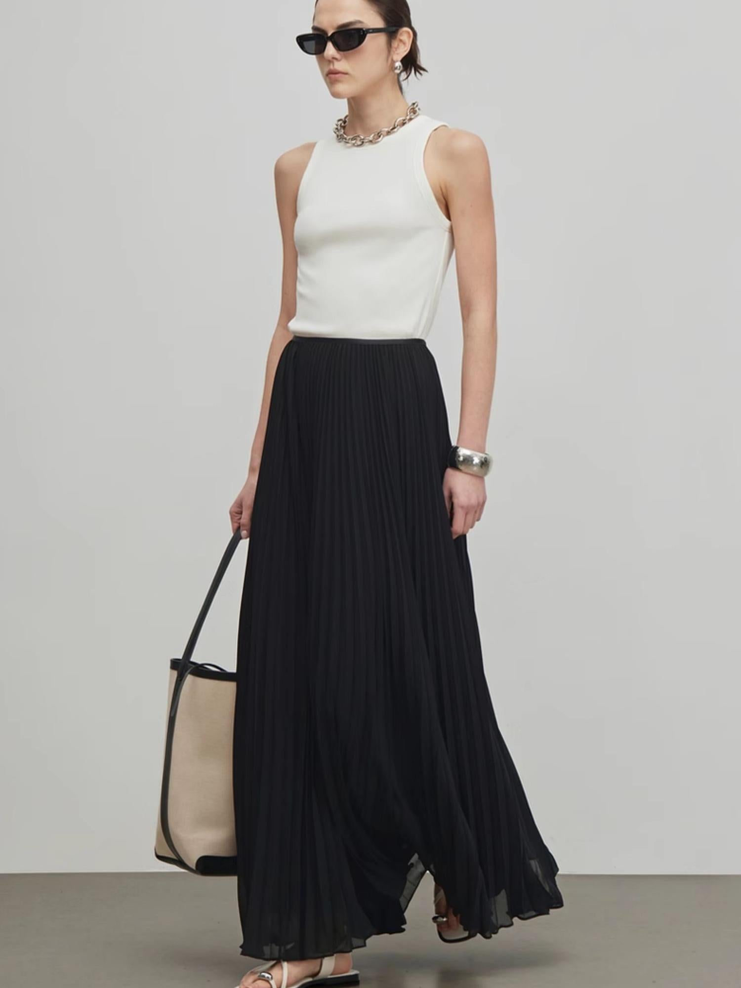 【561】シフォンプリーツロングスカート 夏新作 軽やかロング丈 上品きれいめ オフィス/お出かけ/デート 半身スカート 大人エレガント ホワイト