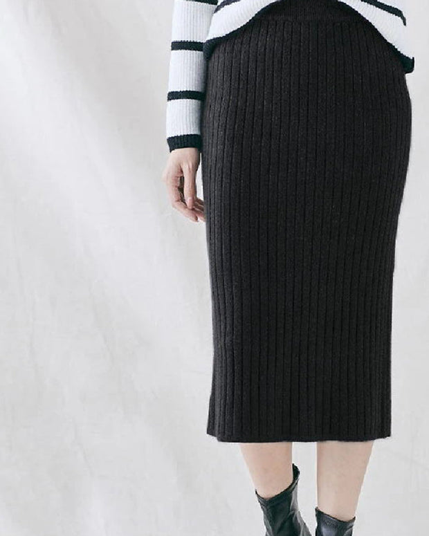 ニットスカート レディース ミモレ丈 バックスリット 無地 リブ タイトスカート 秋冬 伸縮性 体型カバー カジュアル おしゃれ 大人女子 きれいめ フェミニン 上品 ナチュラル ベーシック OL 通勤 通学 オフィスコーデ 大人可愛い 定番 ファッション デイリーコーデ 着回し 楽ちん ID1618