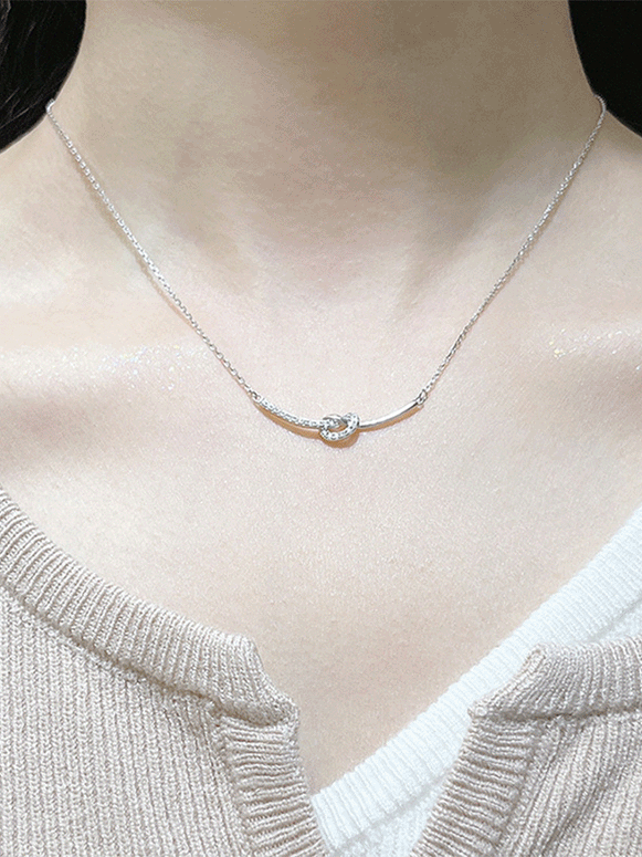 【456】結び目 アークネックレス レディース シンプル 高級感 繊細 ローズゴールド/シルバー ダイヤモンドセッティング