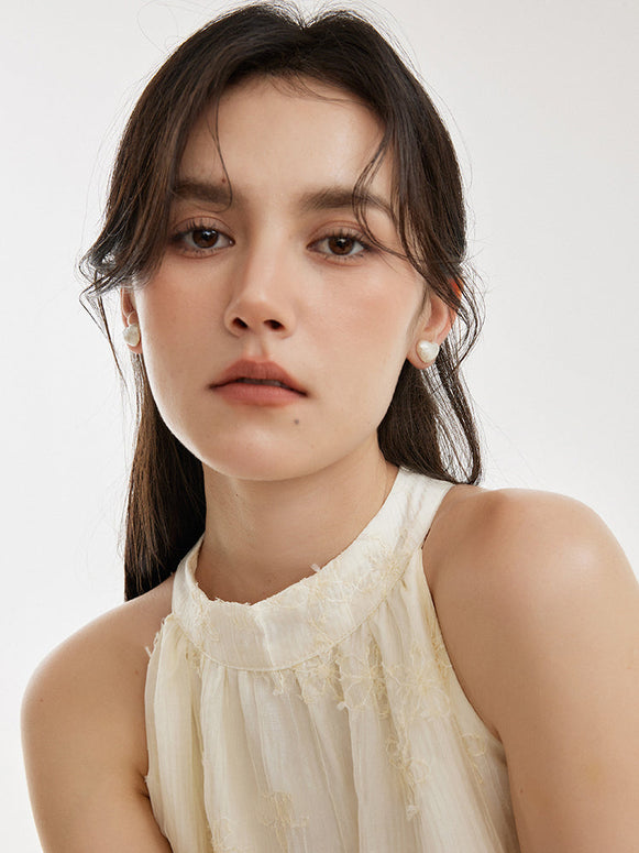 ハート型 ピアス レディース ミニマルデザイン 立体感 光沢感 シンプル おしゃれ 可愛い 小粒 フェミニン デイリー フォーマル ギフト対応 ID1251