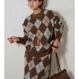 アーガイル柄 ニットセットアップ レディース 長袖 プルオーバー ニットトップス＋ロングスカート 2点セット 体型カバー 大人カジュアル 上品 きれいめ 秋冬 新作 ID2011