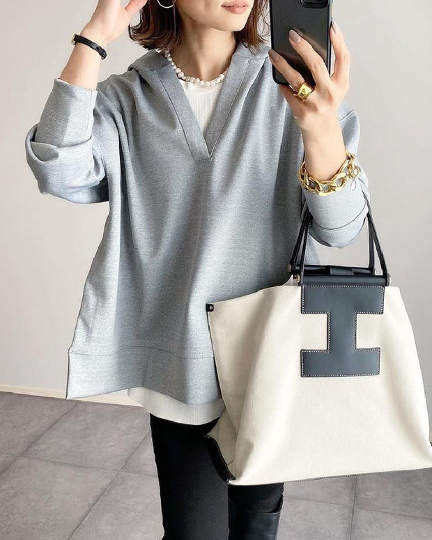 Vネック パーカー レディース サイドスリット フーディー 無地 シンプル ゆったり 長袖 スウェット トップス カジュアル おしゃれ 大人女子 通勤 通学 OL 体型カバー きれいめ 上品 ベーシック 秋冬 ナチュラル ファッション 着回し 楽ちん 大人可愛い デイリーコーデ ID1616